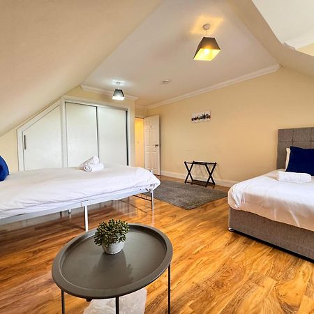 Relaxing Airport Rooms Stanwell Esterno foto